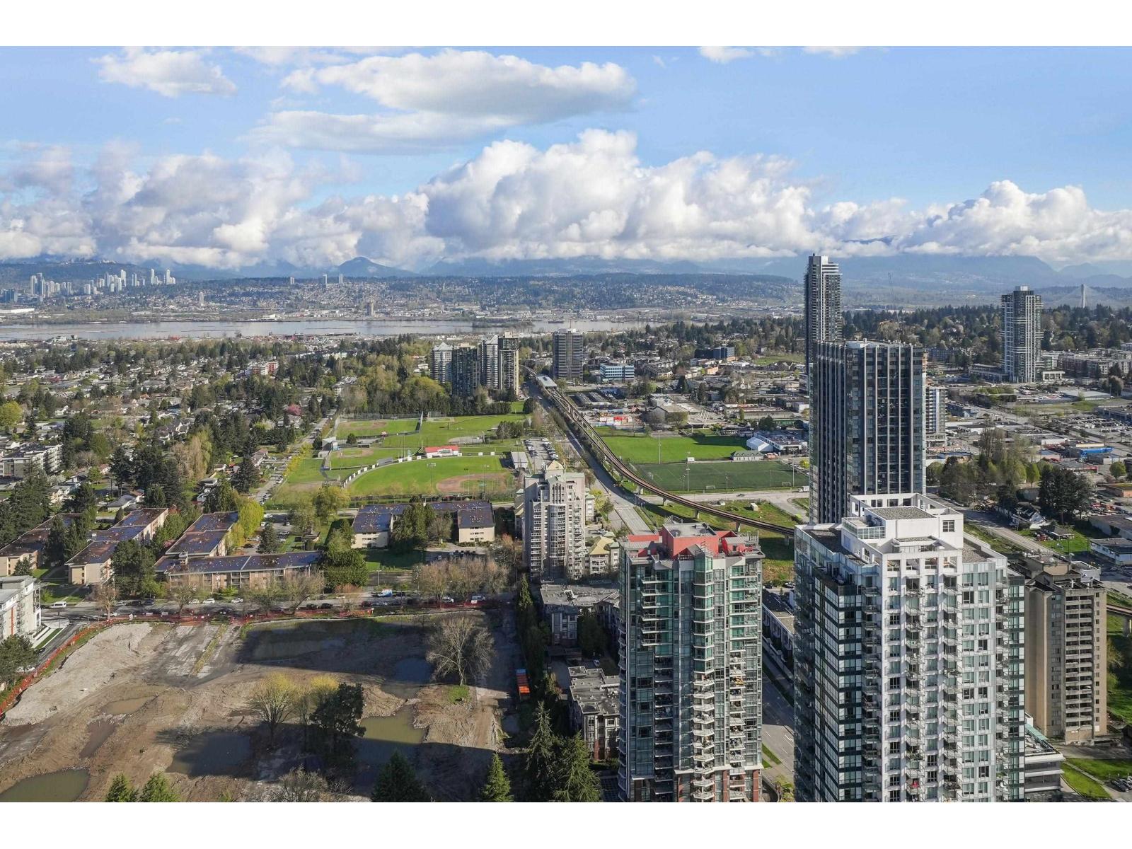 2308 13350 Central, Surrey, British Columbia  V3T 0S1 - Photo 29 - R3113500