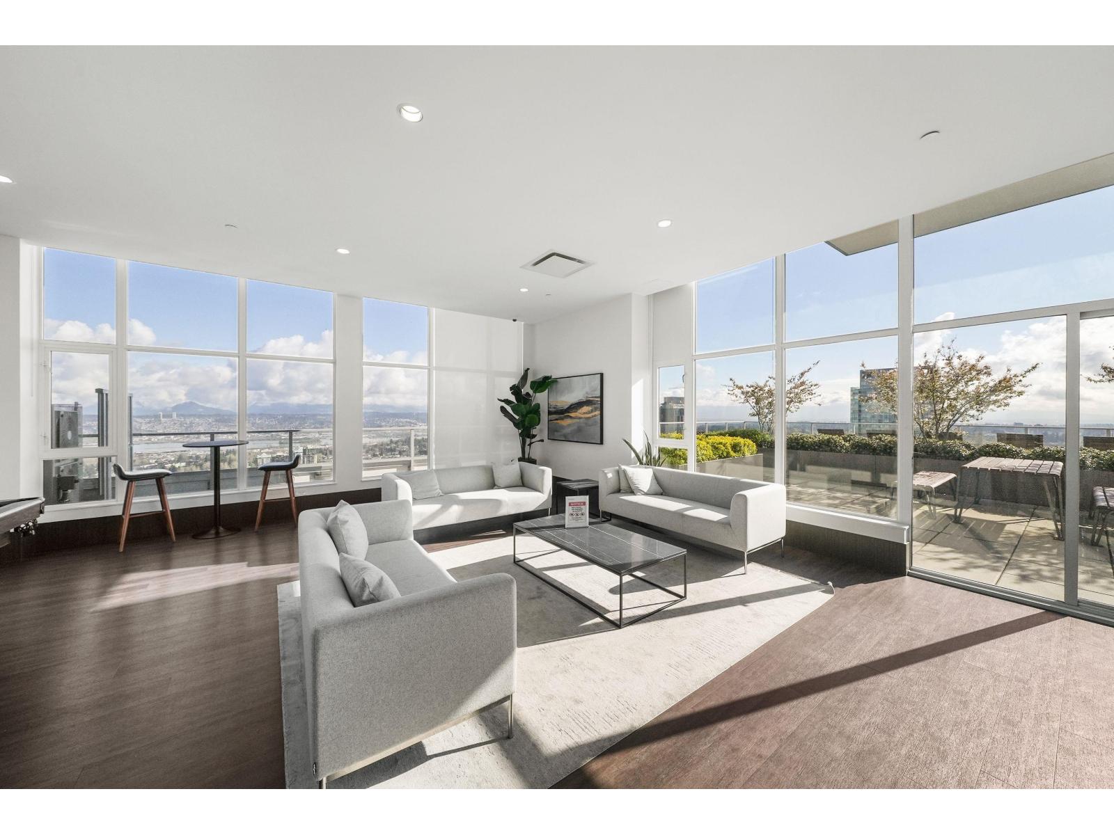 2308 13350 Central, Surrey, British Columbia  V3T 0S1 - Photo 26 - R3113500