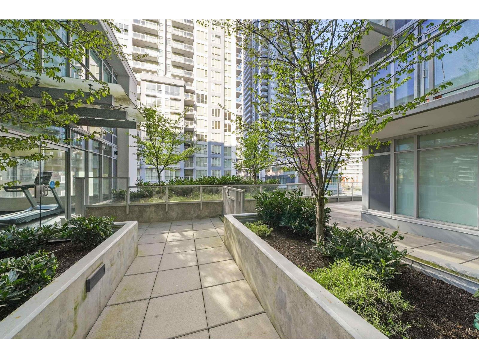 2308 13350 Central, Surrey, British Columbia  V3T 0S1 - Photo 24 - R3113500