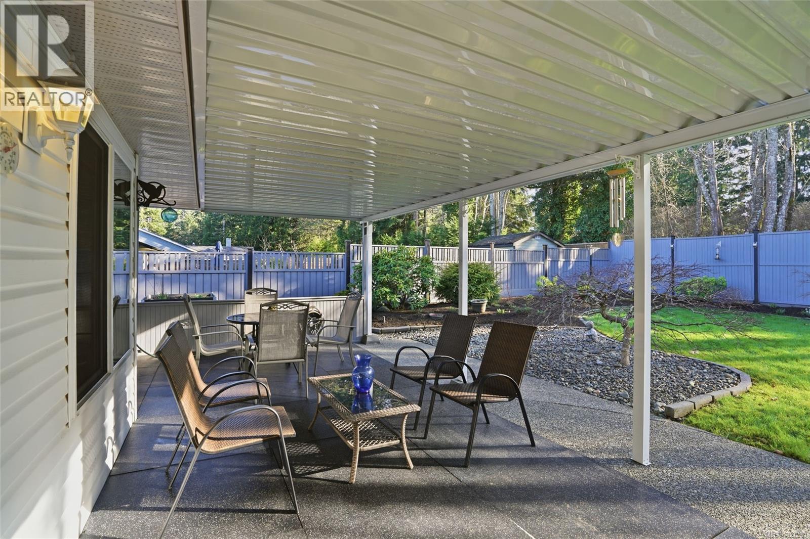 1148 Clubhouse Dr, Qualicum Beach, British Columbia  V9K 1C4 - Photo 15 - 1027235