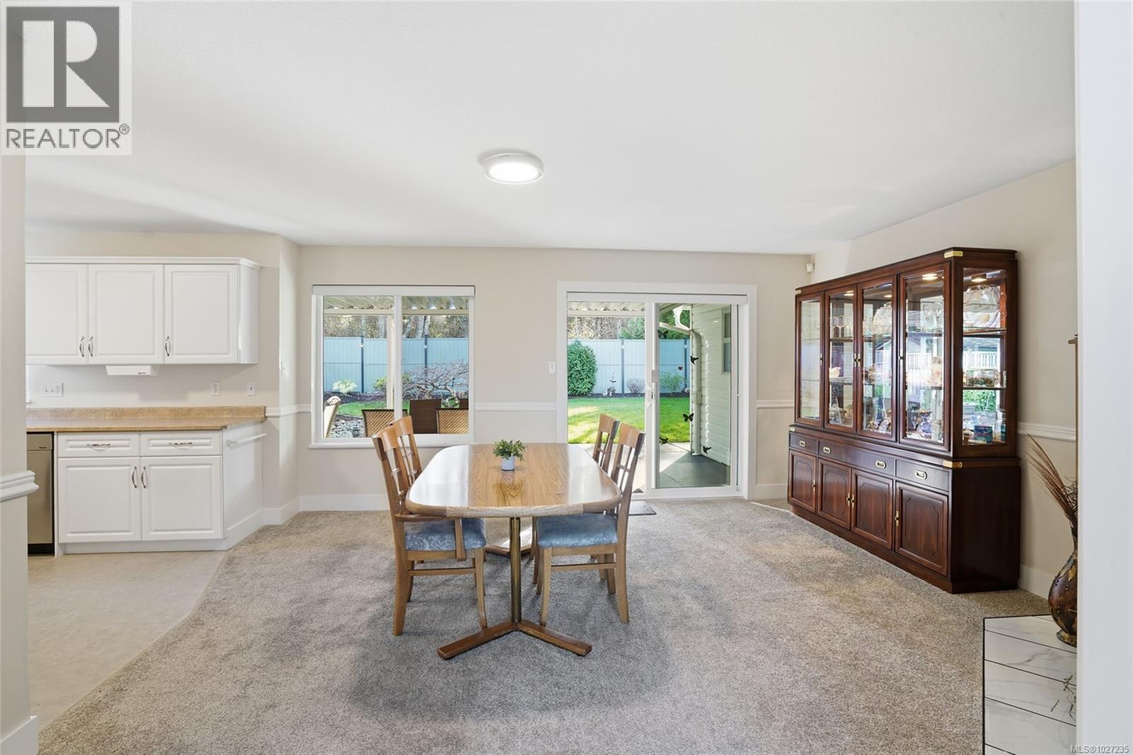 1148 Clubhouse Dr, Qualicum Beach, British Columbia  V9K 1C4 - Photo 4 - 1027235