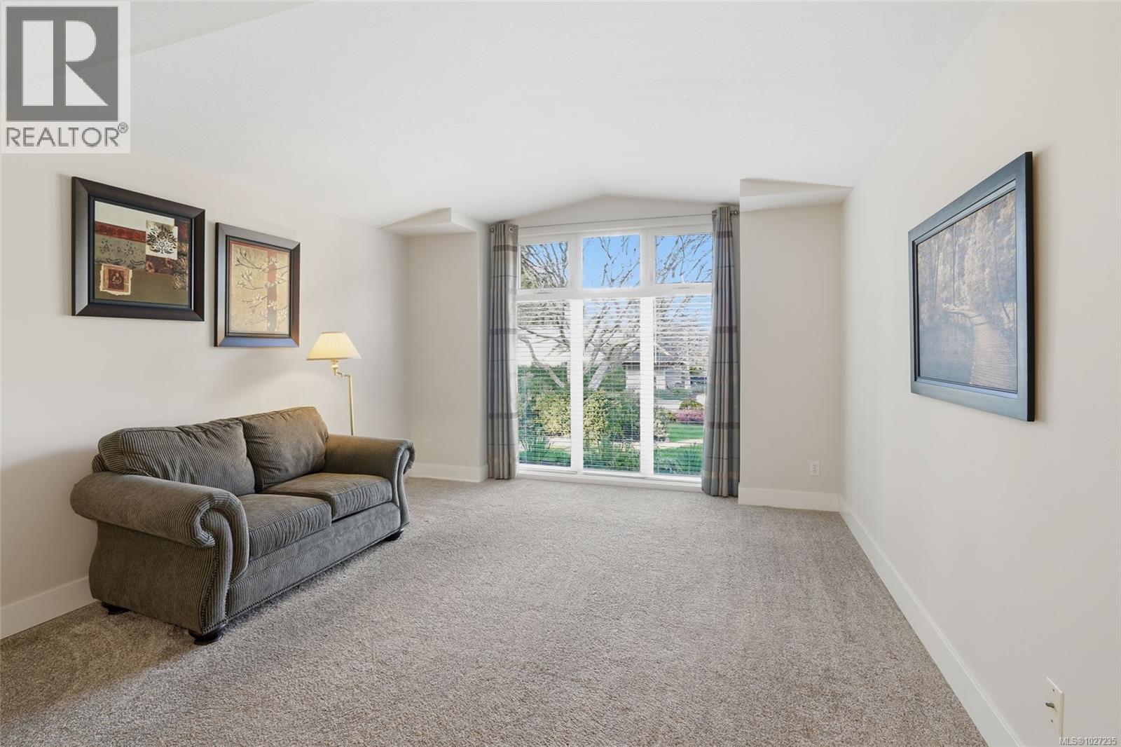 1148 Clubhouse Dr, Qualicum Beach, British Columbia  V9K 1C4 - Photo 9 - 1027235