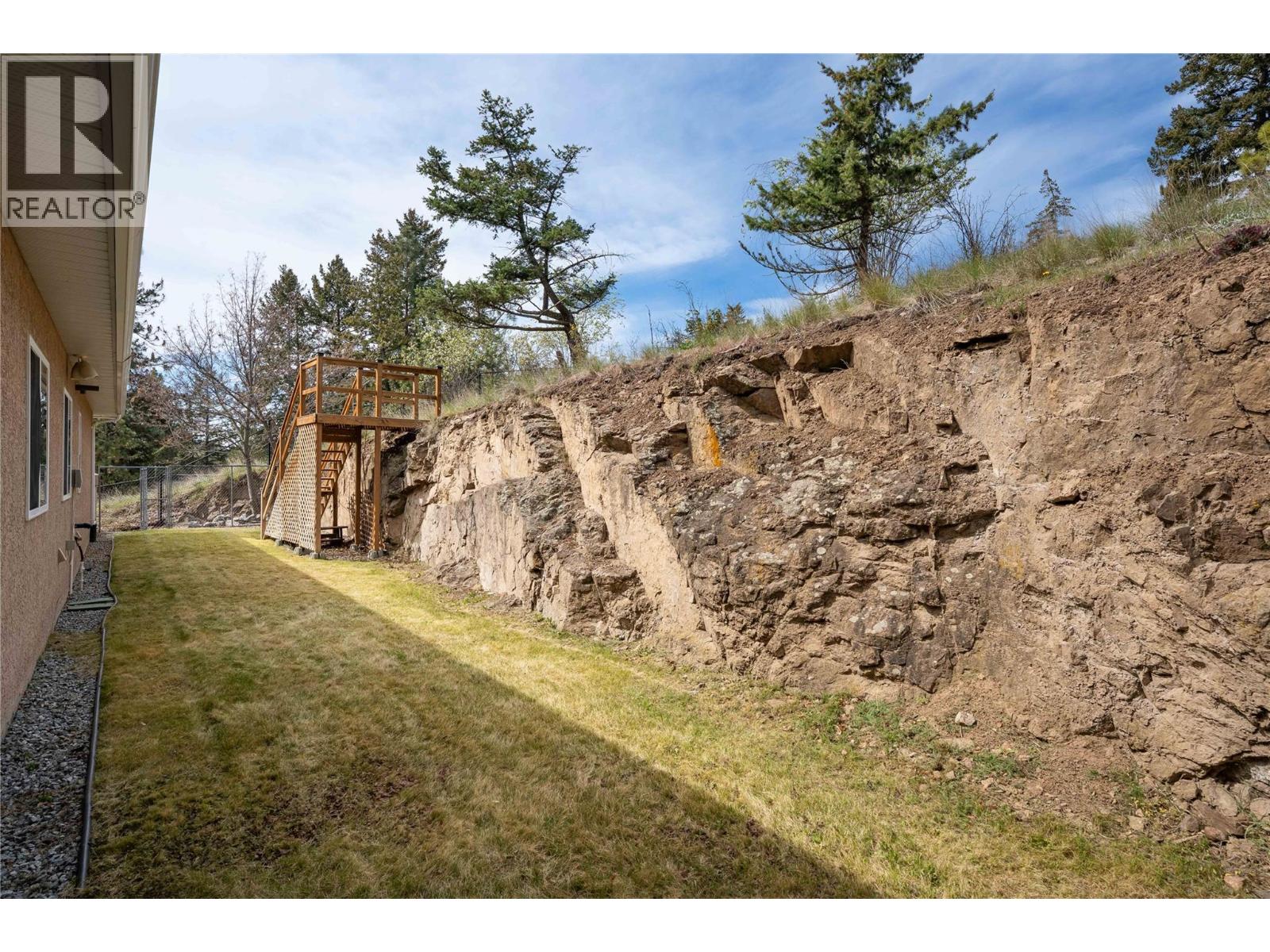 1751 Keloka Drive, West Kelowna, British Columbia  V1Z 2Y3 - Photo 56 - 10384063