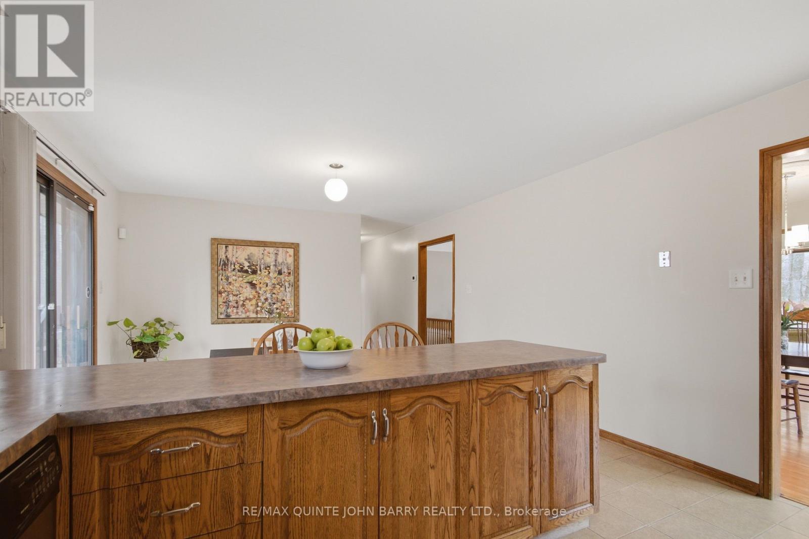 46 Twelve O'clock Pt Road, Quinte West (Murray Ward), Ontario  K0K 1L0 - Photo 17 - X13031706