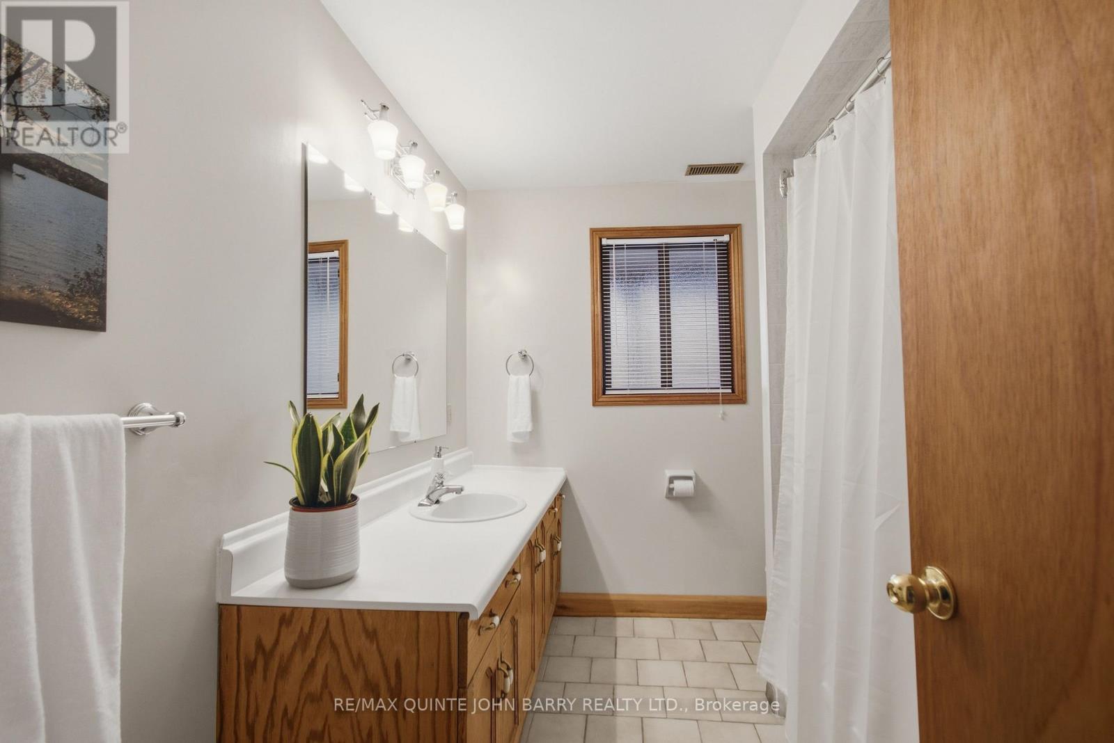 46 Twelve O'clock Pt Road, Quinte West (Murray Ward), Ontario  K0K 1L0 - Photo 33 - X13031706