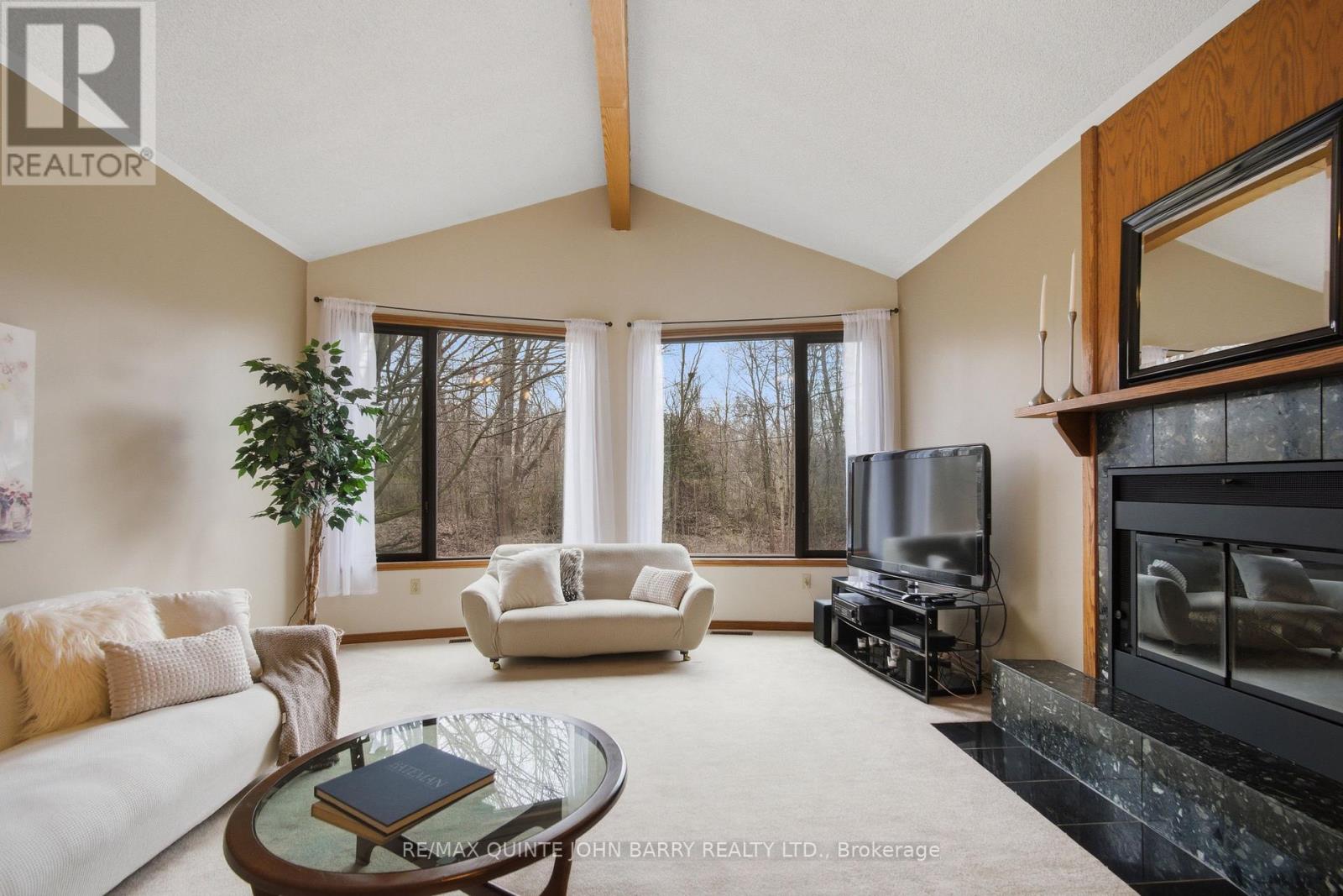 46 Twelve O'clock Pt Road, Quinte West (Murray Ward), Ontario  K0K 1L0 - Photo 7 - X13031706