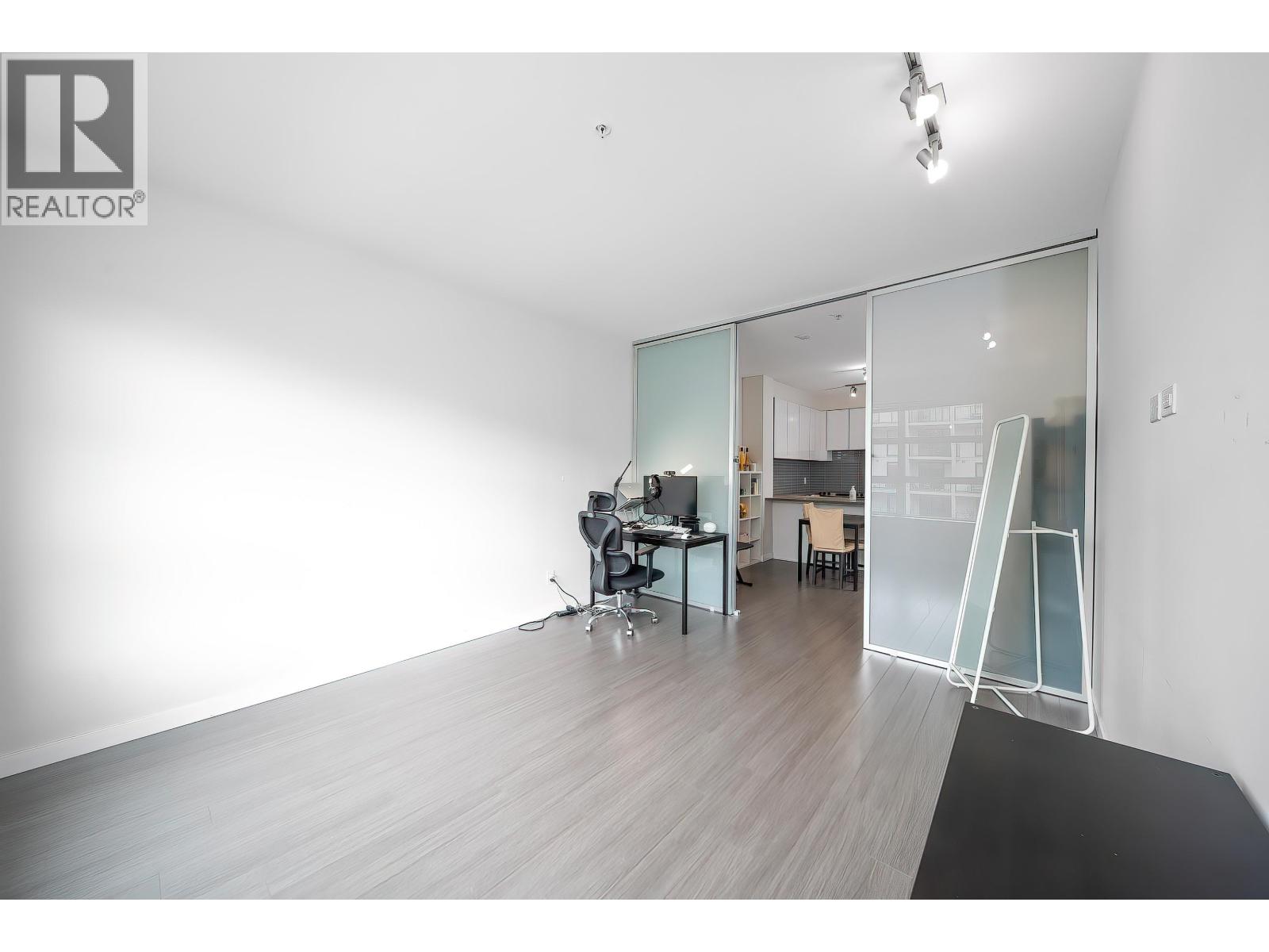 310 9877 University Crescent, Burnaby, British Columbia  V5A 0E5 - Photo 7 - R3113786