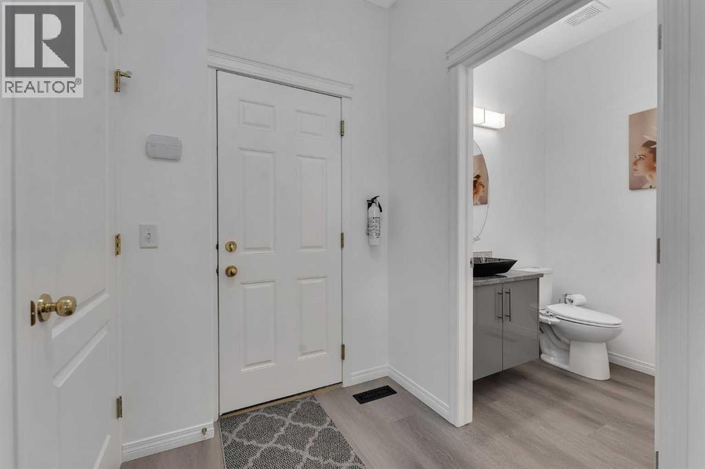 41 Royal Birch Terrace NW, Calgary, Alberta  T3G 5N7 - Photo 14 - A2294874