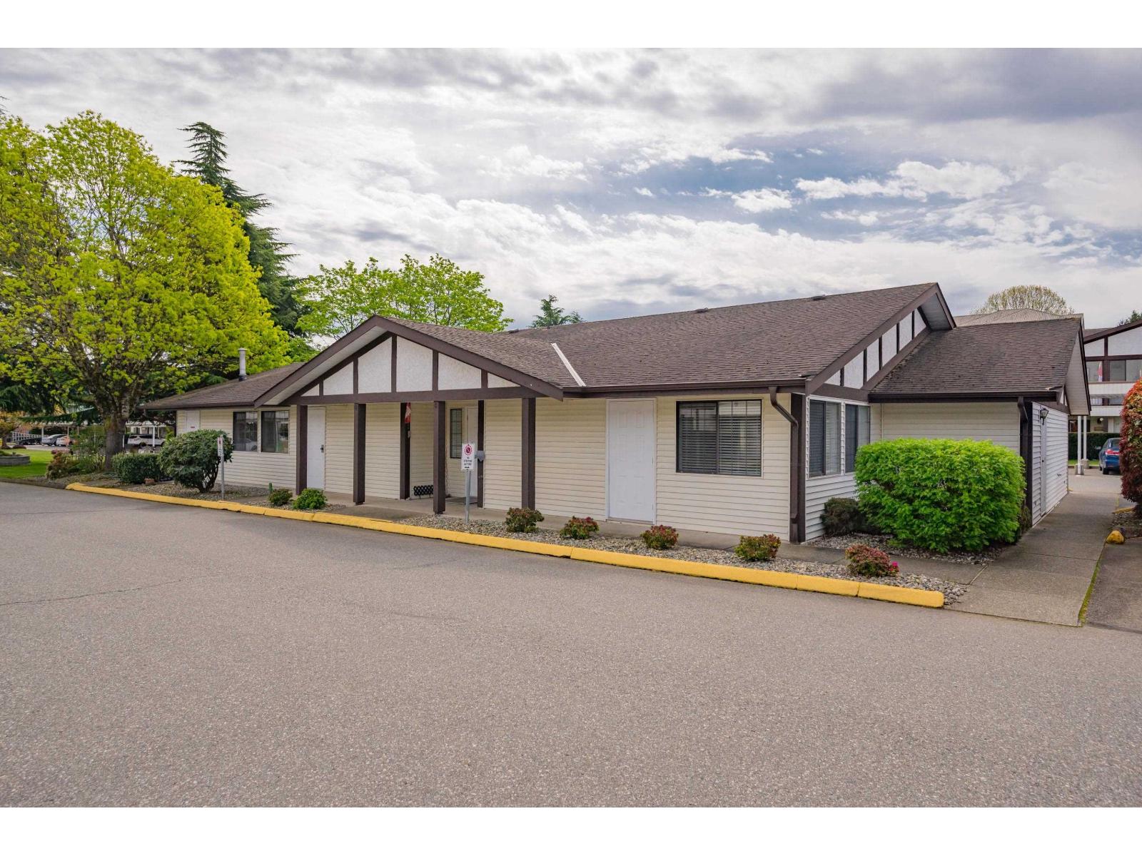 57 32718 Garibaldi Drive, Abbotsford, British Columbia  V2T 5T6 - Photo 35 - R3114132