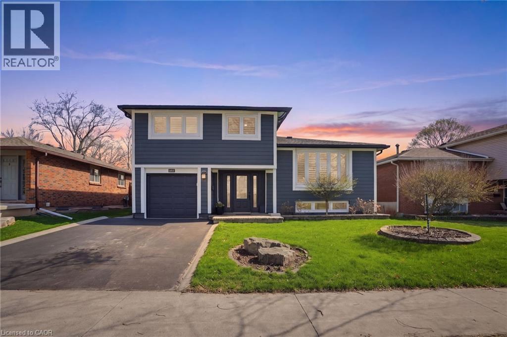 663 MULLIN Way, Burlington, Ontario