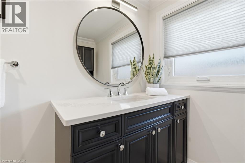 663 Mullin Way, Burlington, Ontario  L7L 4J6 - Photo 30 - 40823251