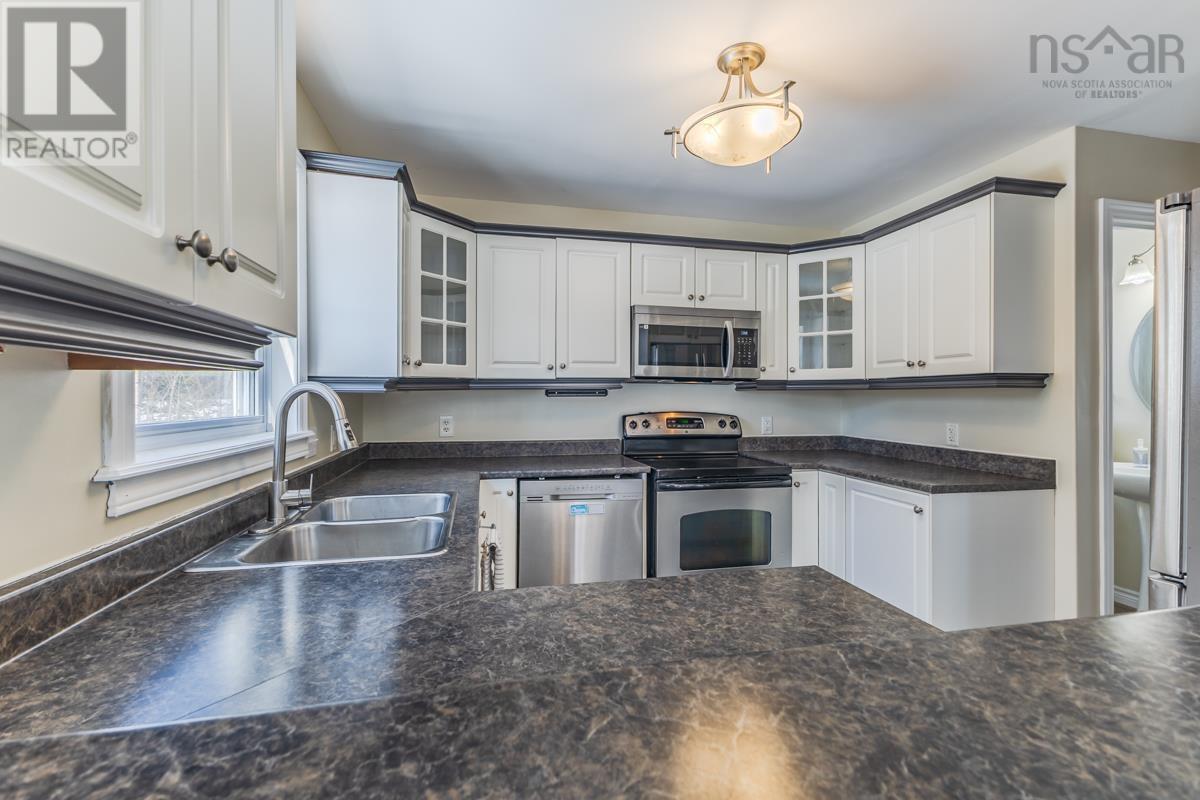 259 Lakecrest Drive, Mount Uniacke, Nova Scotia  B0N 1Z0 - Photo 10 - 202605003