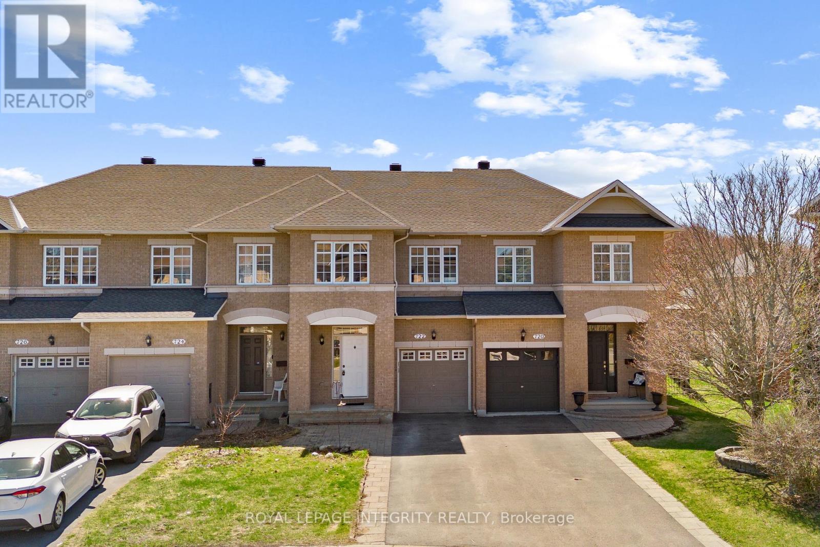 722 NAKINA WAY, Ottawa, Ontario