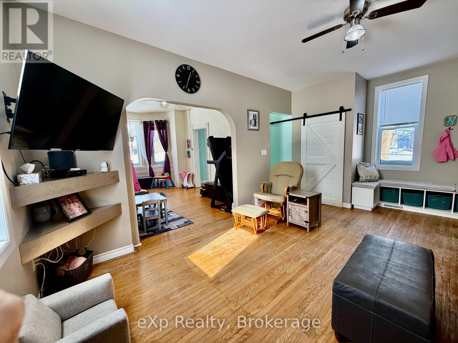 630 Gibson Street, Brockton, Ontario  N0G 2V0 - Photo 12 - X12771750