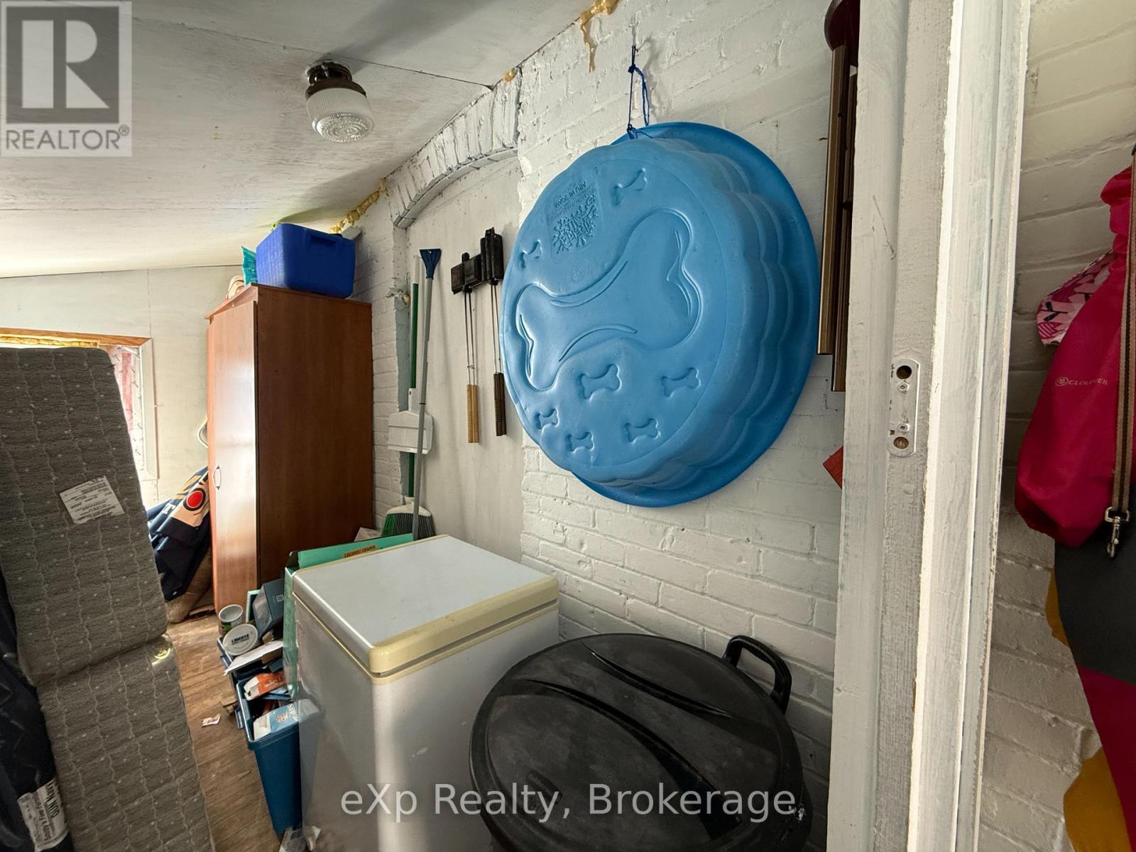 630 Gibson Street, Brockton, Ontario  N0G 2V0 - Photo 30 - X12771750