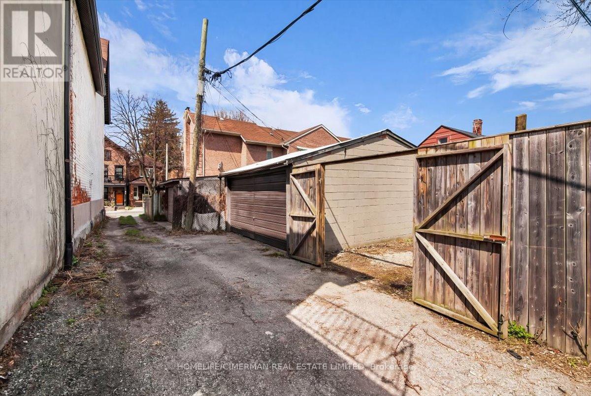 69 Robinson Street, Toronto, Ontario  M6J 1L4 - Photo 30 - C13030534