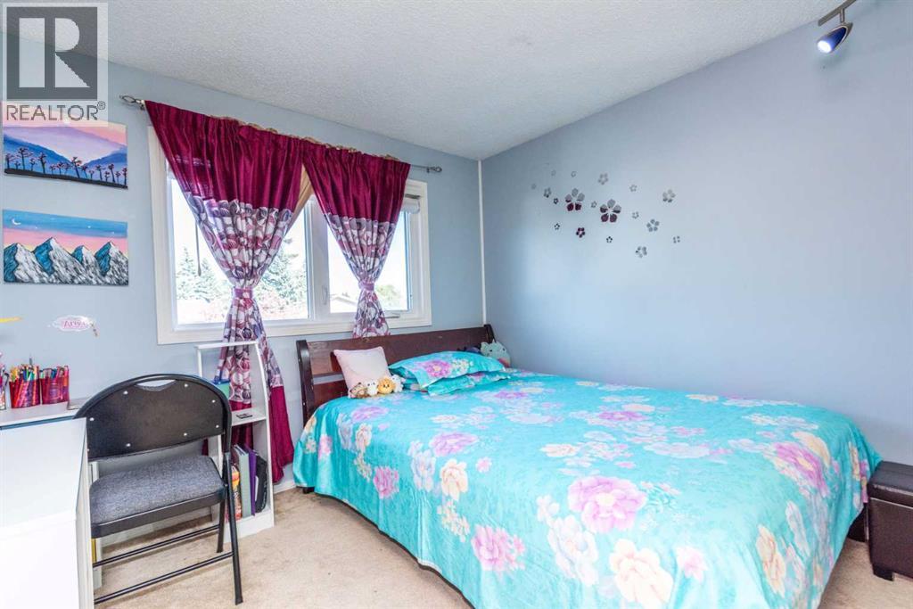 78 Queen Anne Close Se, Calgary, Alberta  T2J 6E5 - Photo 17 - A2304273