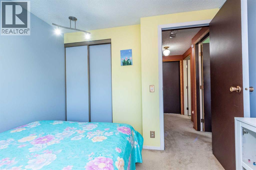 78 Queen Anne Close Se, Calgary, Alberta  T2J 6E5 - Photo 18 - A2304273