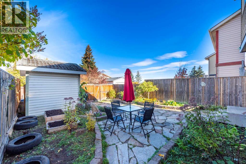 78 Queen Anne Close Se, Calgary, Alberta  T2J 6E5 - Photo 31 - A2304273