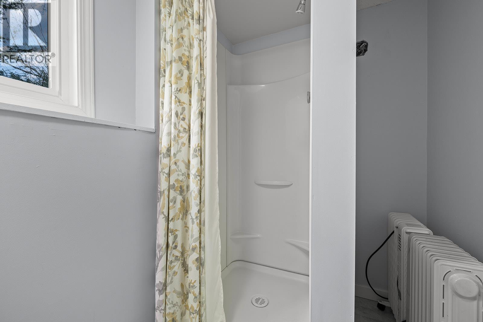 2085 Ruby Road, Kelowna, British Columbia  V1W 4B9 - Photo 42 - 10384160