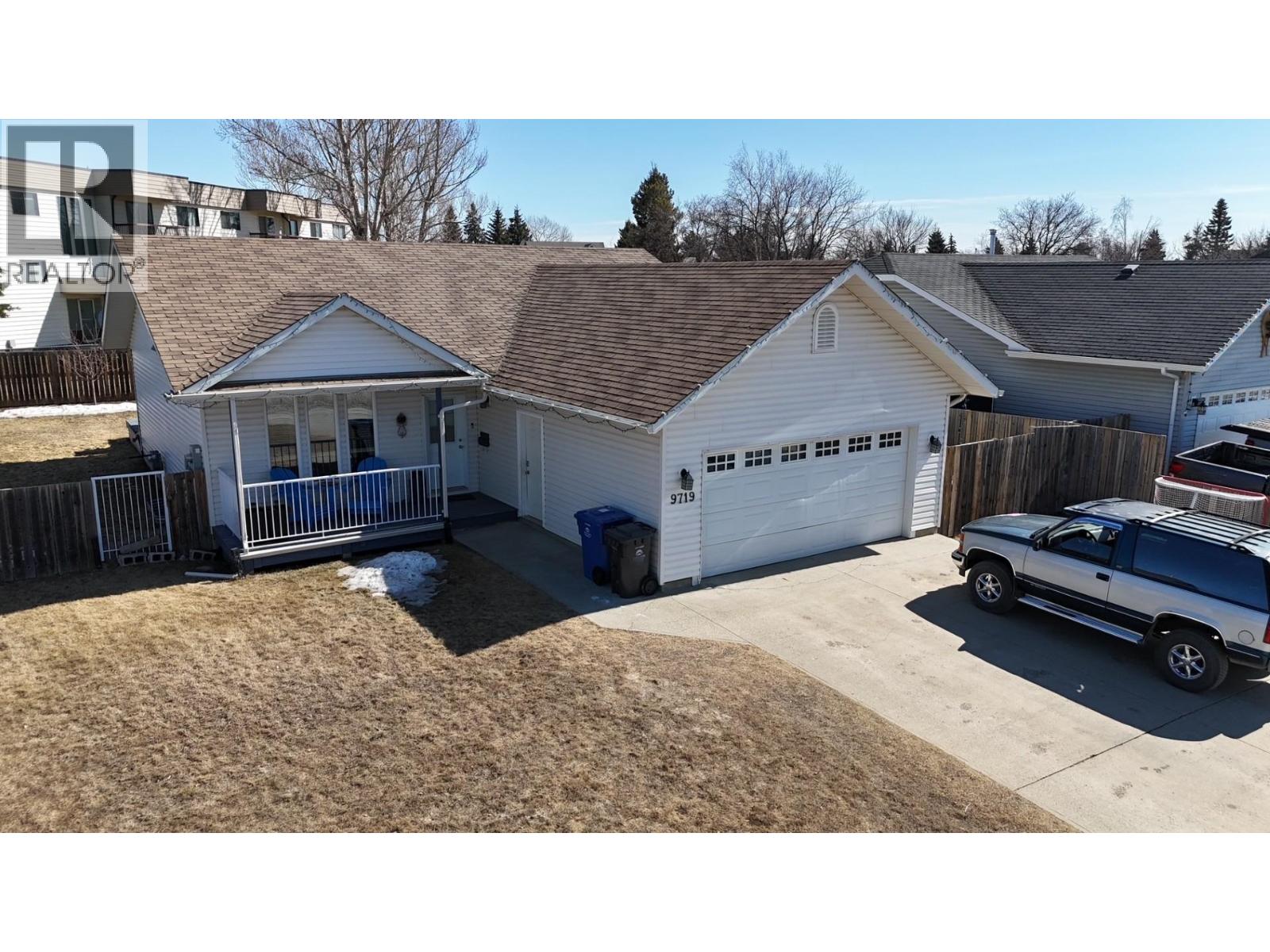 9719 88 STREET, Fort St. John, British Columbia