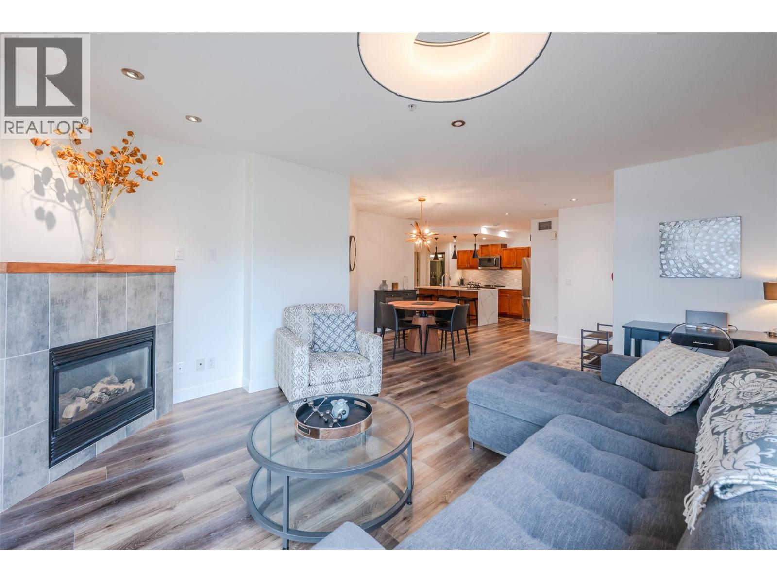 250 Marina Way Unit# 101, Penticton, British Columbia  V2A 1H4 - Photo 5 - 10383943