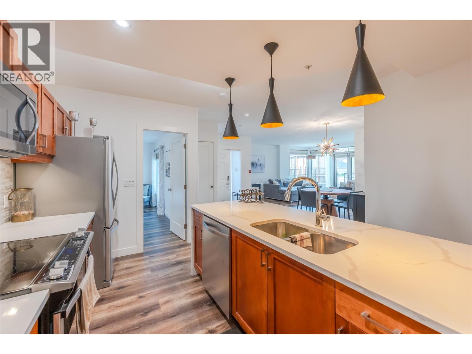 250 Marina Way Unit# 101, Penticton, British Columbia  V2A 1H4 - Photo 12 - 10383943