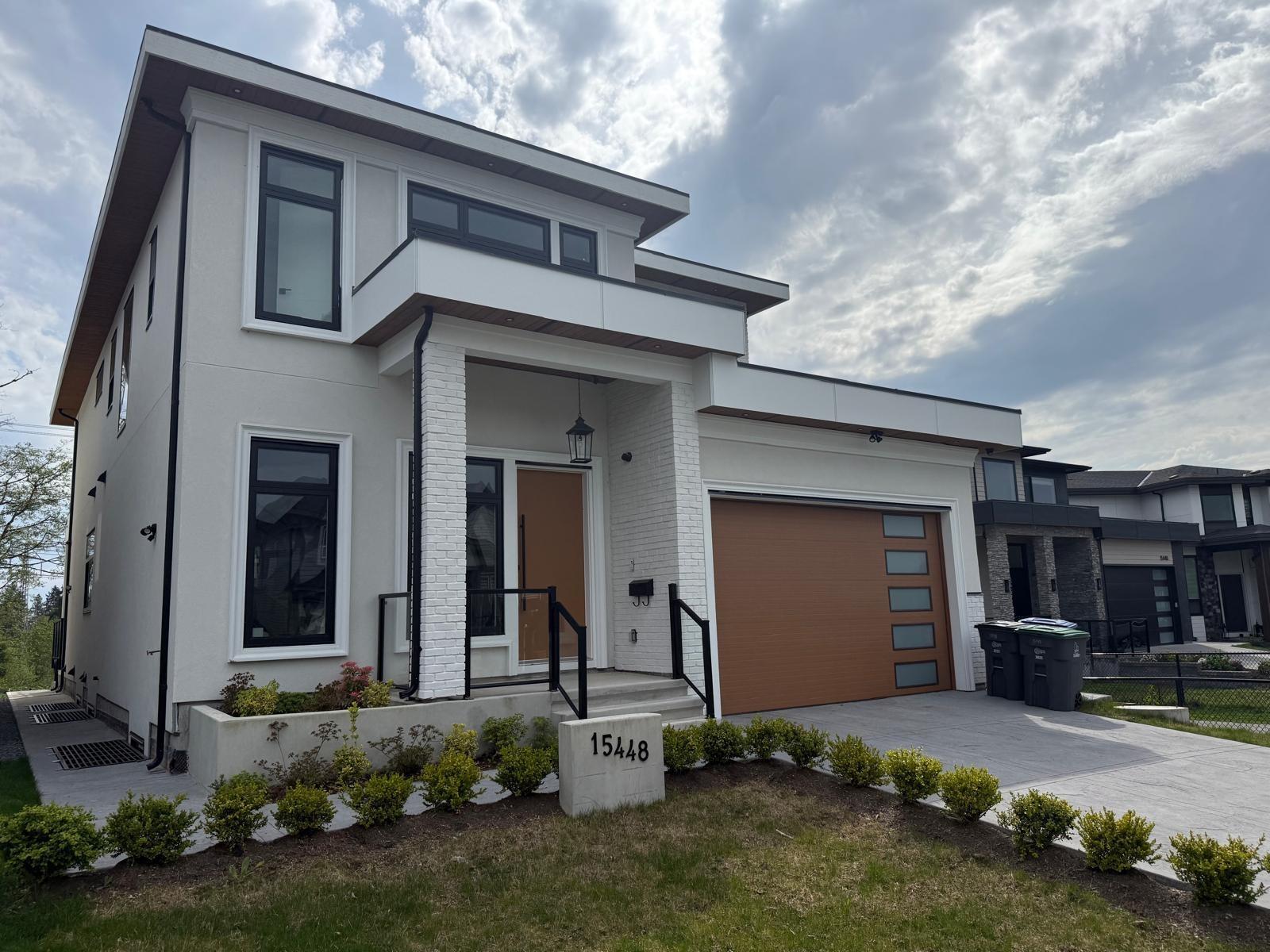 15448 76b Avenue, Surrey, British Columbia  V3S 3P3 - Photo 3 - R3113678