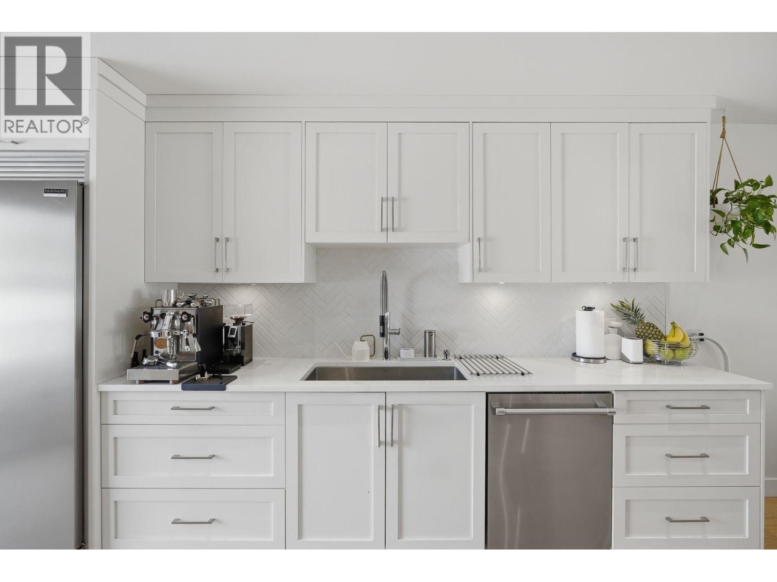 5479 6 Avenue, Delta, British Columbia  V4M 1L9 - Photo 11 - R3114600