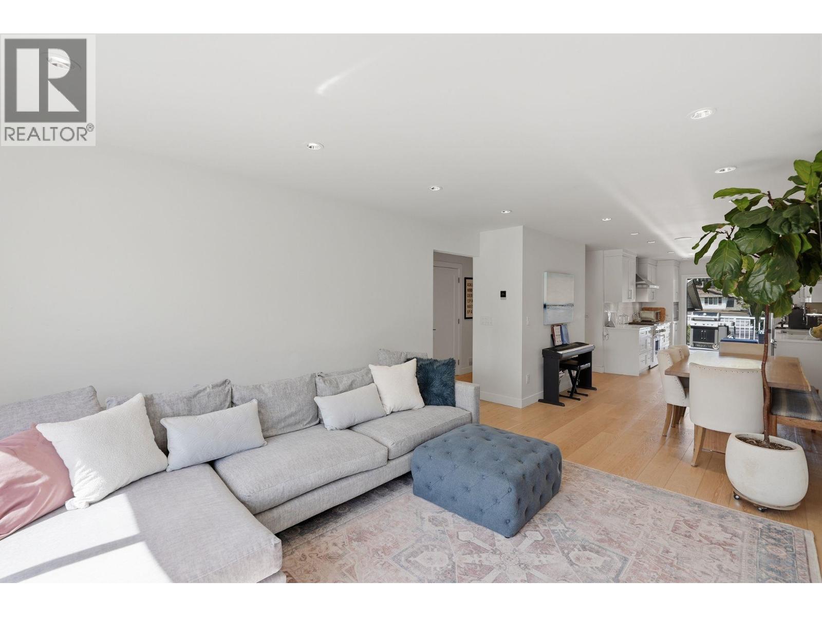 5479 6 Avenue, Delta, British Columbia  V4M 1L9 - Photo 6 - R3114600