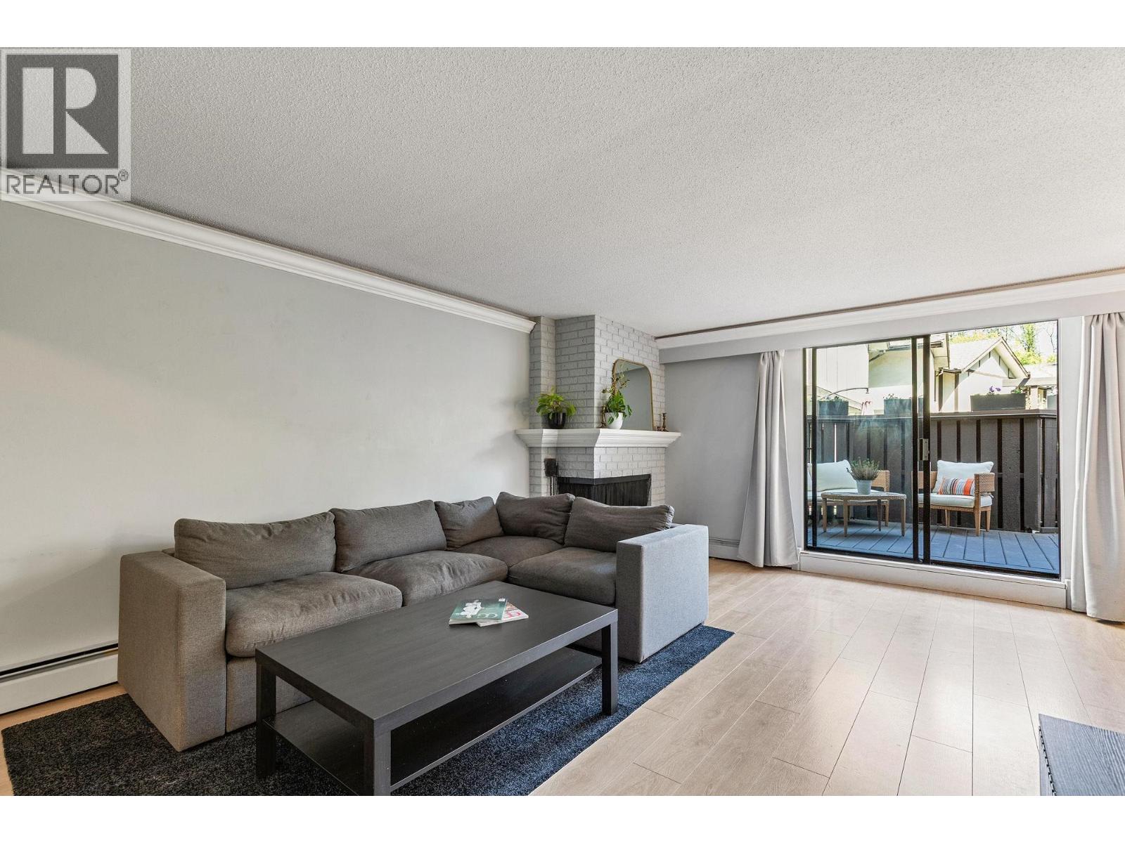 8965 Horne Street, Burnaby, British Columbia  V3N 4J8 - Photo 3 - R3114629