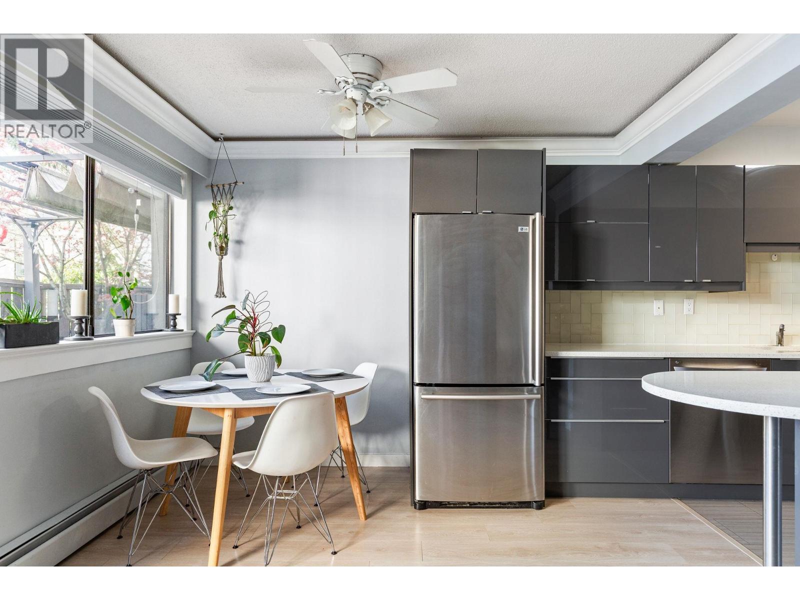 8965 Horne Street, Burnaby, British Columbia  V3N 4J8 - Photo 6 - R3114629