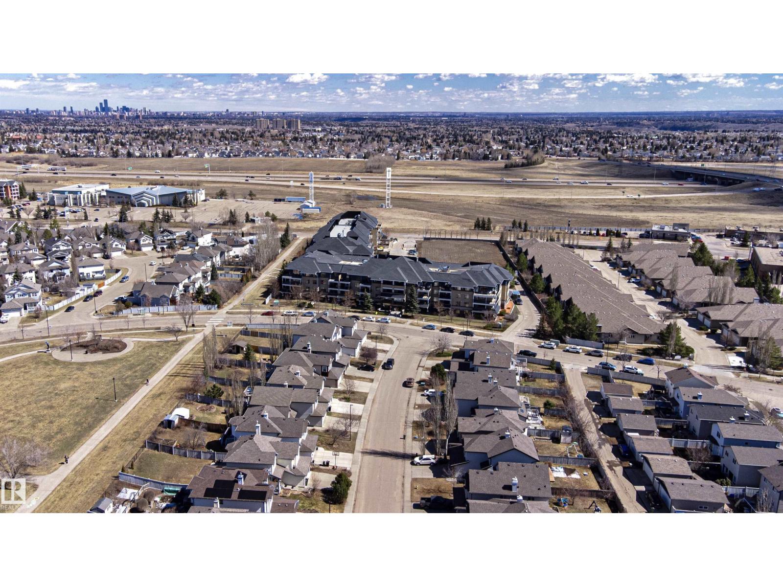 #102 1589 Glastonbury Bv NW, Edmonton, Alberta  T5T 2V1 - Photo 3 - E4476301