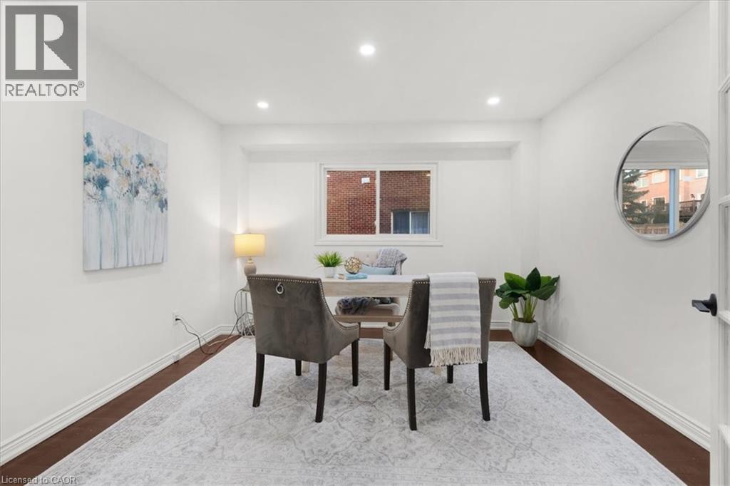 1093 Senlac Court, Mississauga, Ontario  L5V 1B8 - Photo 20 - 40823287