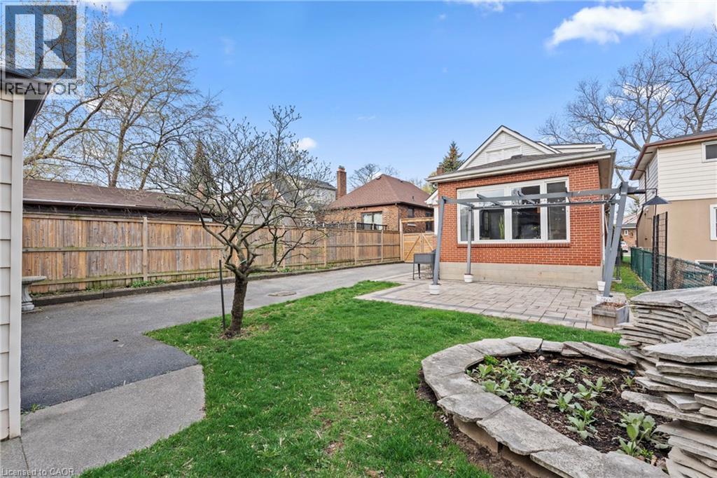 15 Millen Avenue, Hamilton, Ontario  L9A 2T5 - Photo 43 - 40823206