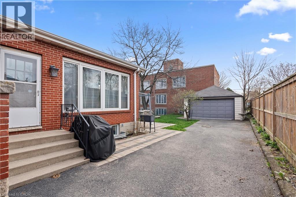 15 Millen Avenue, Hamilton, Ontario  L9A 2T5 - Photo 44 - 40823206