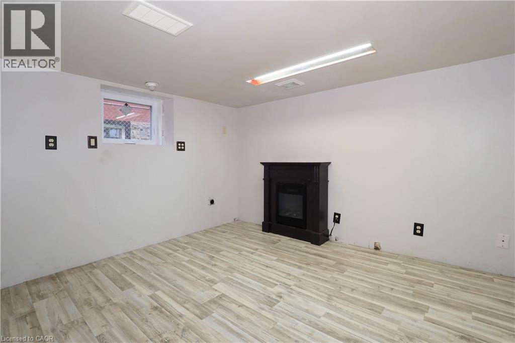 205 Duke Street E, Kitchener, Ontario  N2H 1A9 - Photo 30 - 40823134