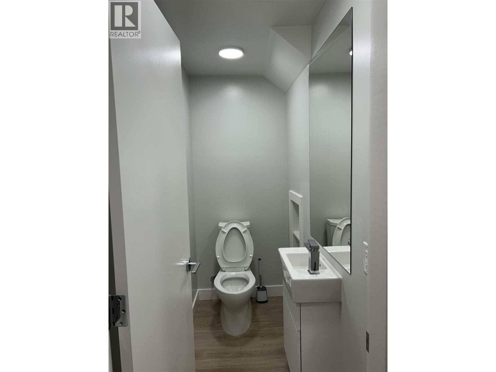 102 Shared Unit 5380 Crooked Branch Rd Avenue, Vancouver, British Columbia  V6S 0G3 - Photo 8 - R3097984