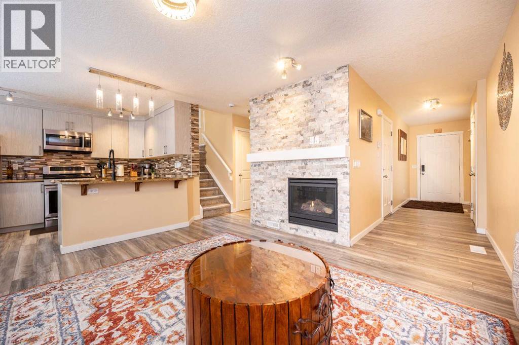 60 Covecreek Mews NE, Calgary, Alberta  T3K 0J6 - Photo 8 - A2297761