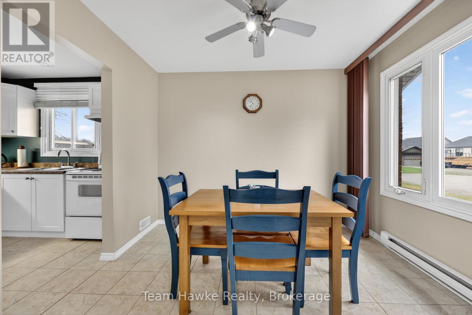 10 Sunset Crescent, Severn (Coldwater), Ontario  L0K 1E0 - Photo 11 - S13031714