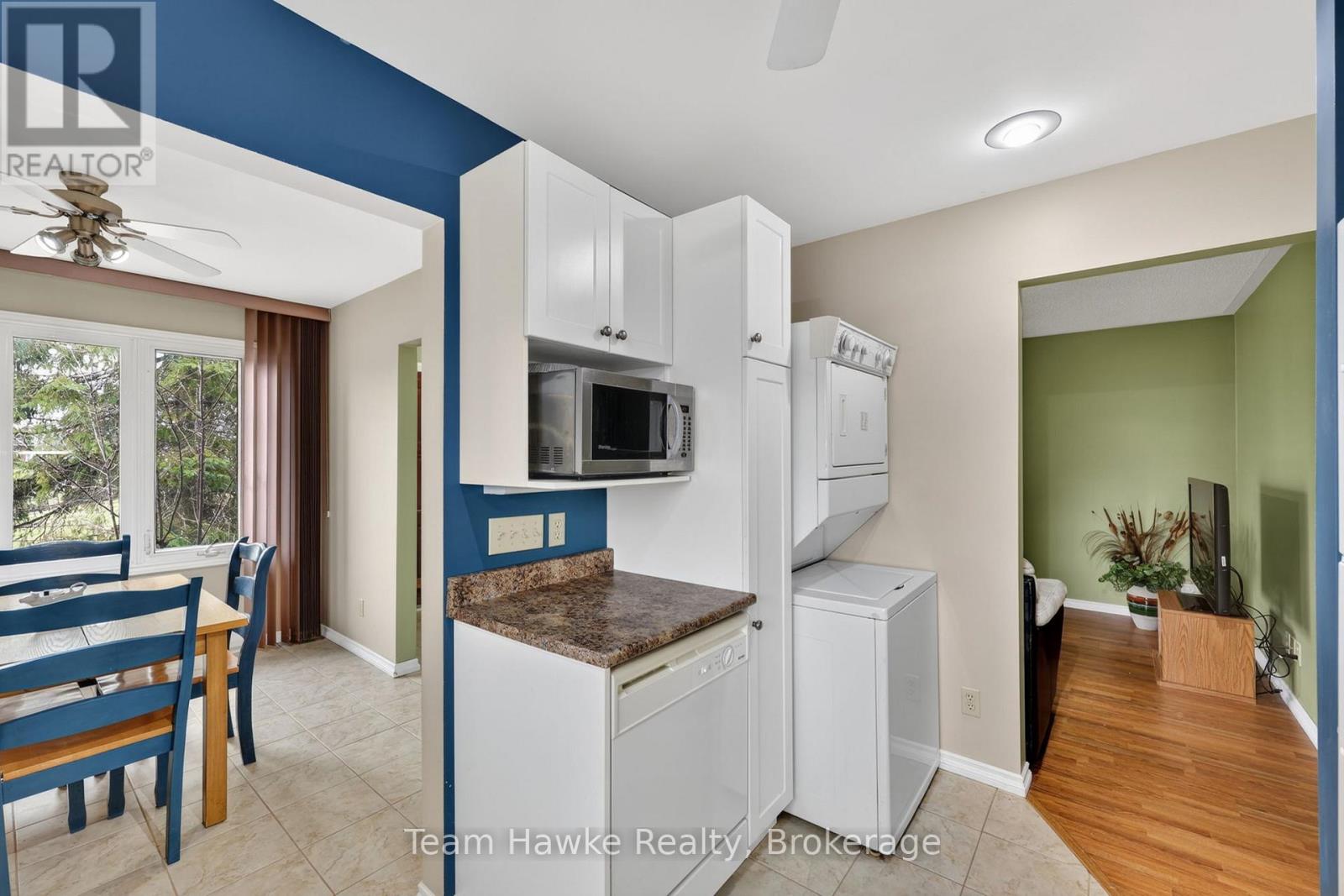 10 Sunset Crescent, Severn (Coldwater), Ontario  L0K 1E0 - Photo 18 - S13031714