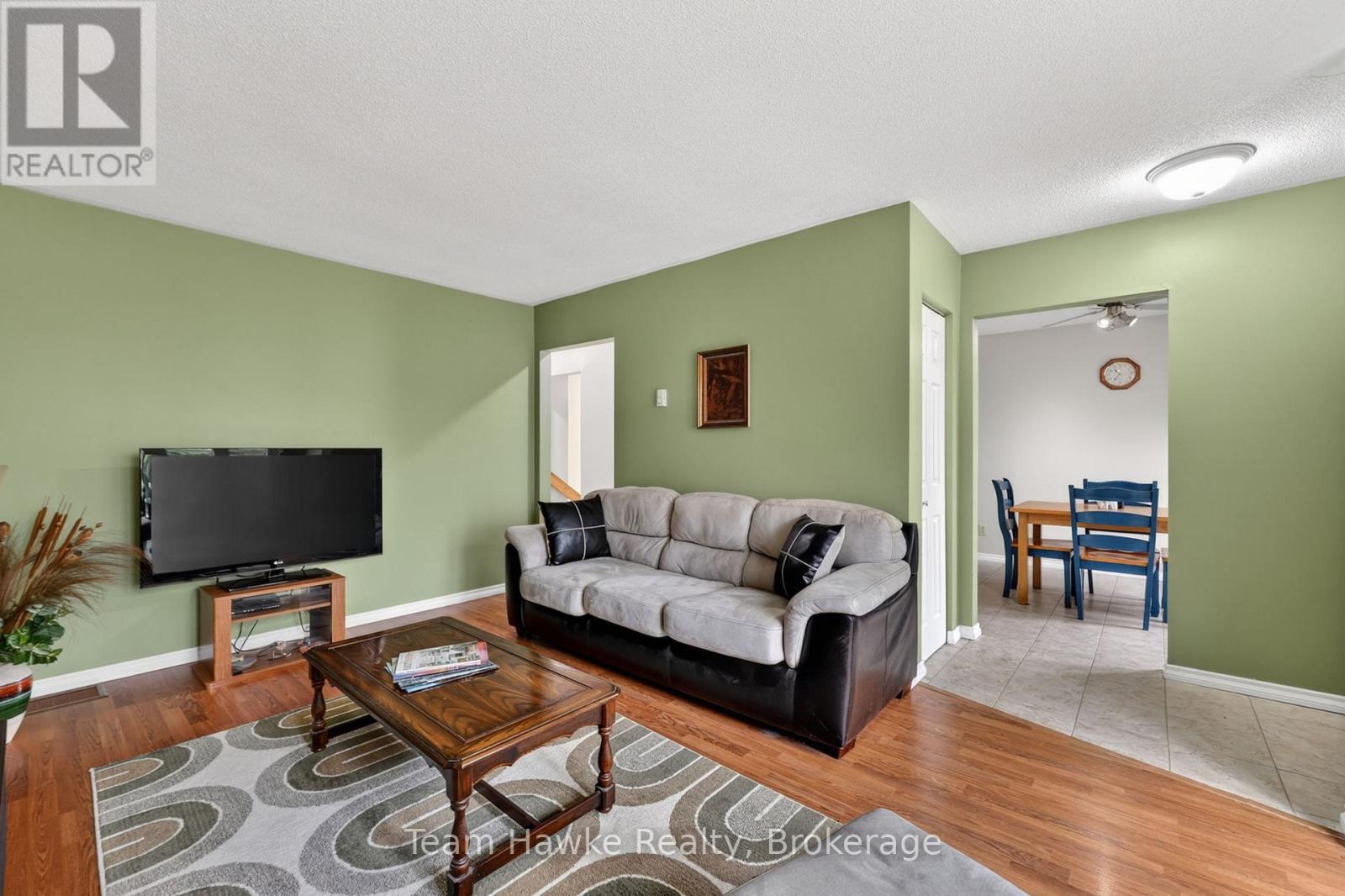 10 Sunset Crescent, Severn (Coldwater), Ontario  L0K 1E0 - Photo 9 - S13031714