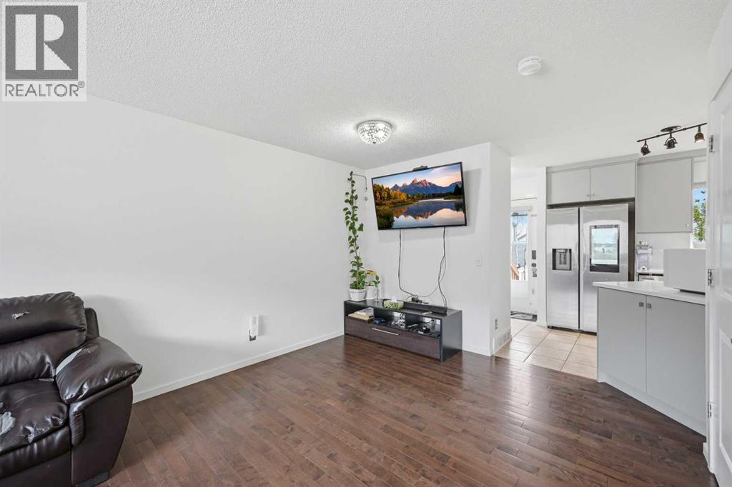 98 Panatella Hill NW, Calgary, Alberta  T3K 0B6 - Photo 9 - A2301521