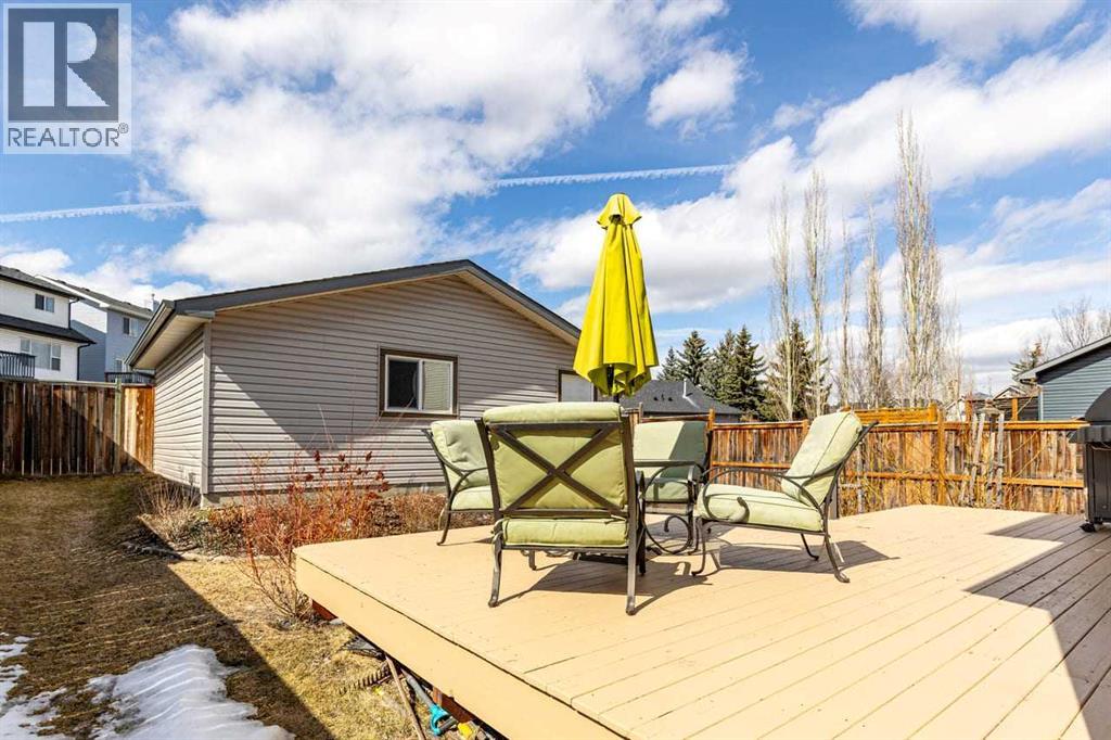 310 Somerset Drive SW, Calgary, Alberta  T2Y 3M4 - Photo 32 - A2301601