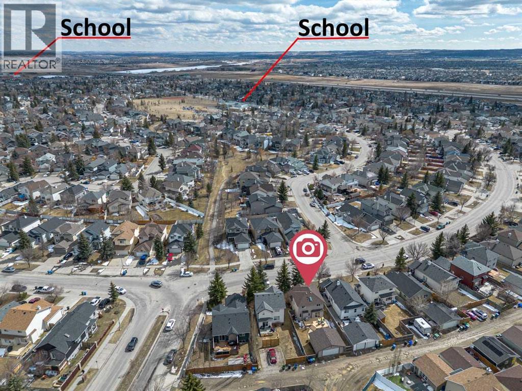 310 Somerset Drive SW, Calgary, Alberta  T2Y 3M4 - Photo 42 - A2301601