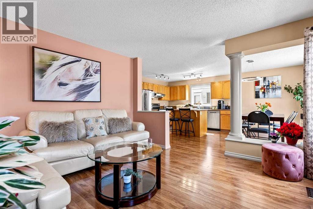 310 Somerset Drive SW, Calgary, Alberta  T2Y 3M4 - Photo 13 - A2301601