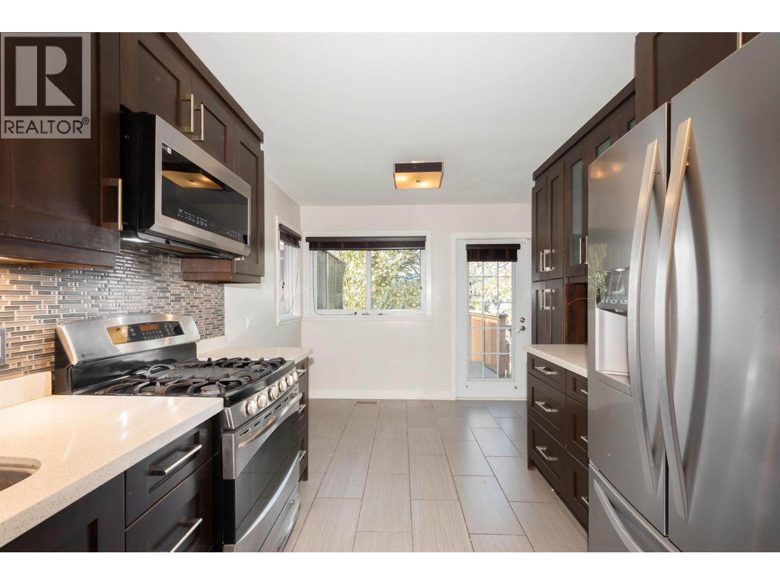 2925 Mcgill Street, Vancouver, British Columbia  V5K 1H8 - Photo 10 - R3114625