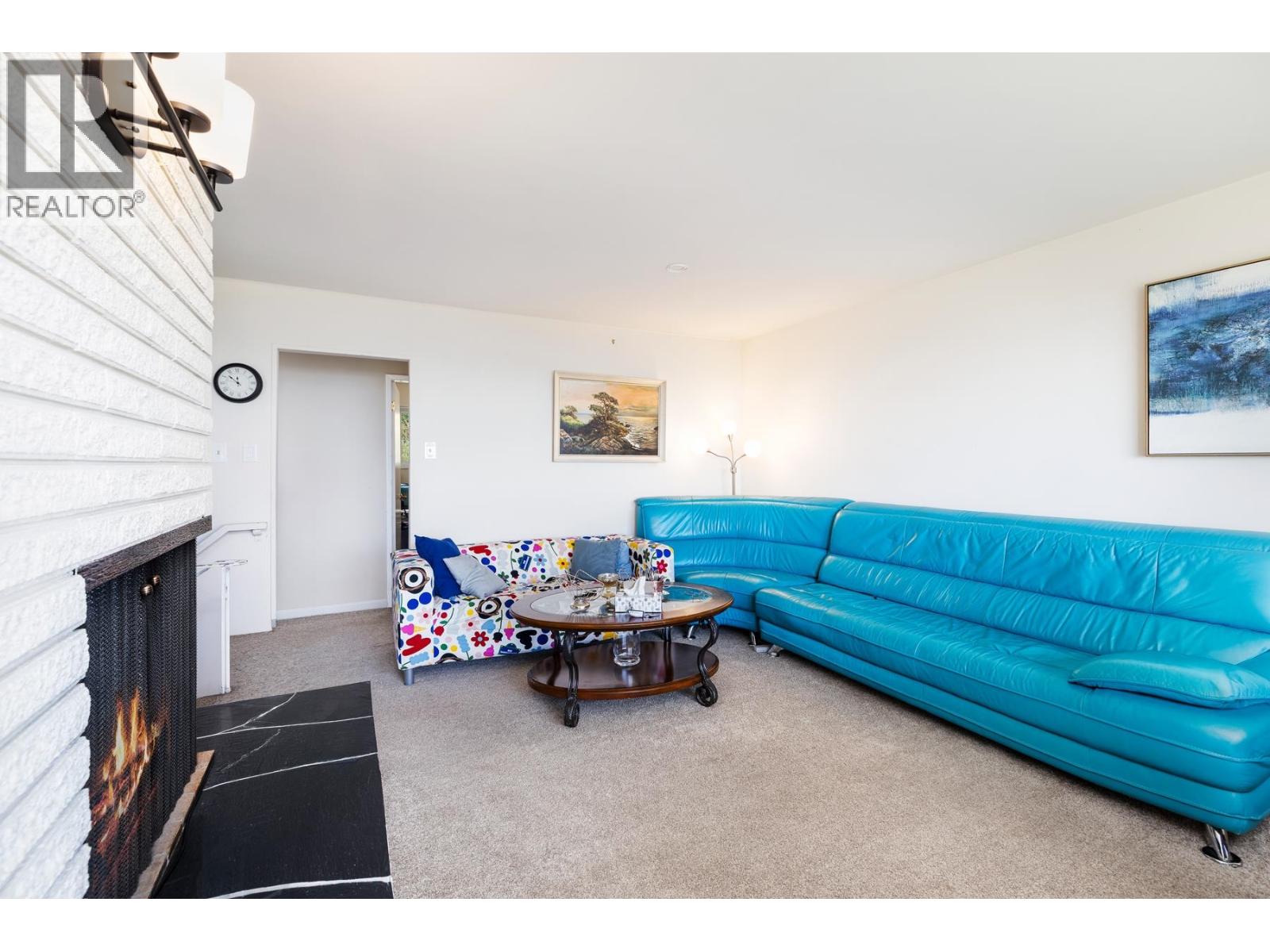 403 Newdale Court, North Vancouver, British Columbia  V7N 3H3 - Photo 9 - R3114652