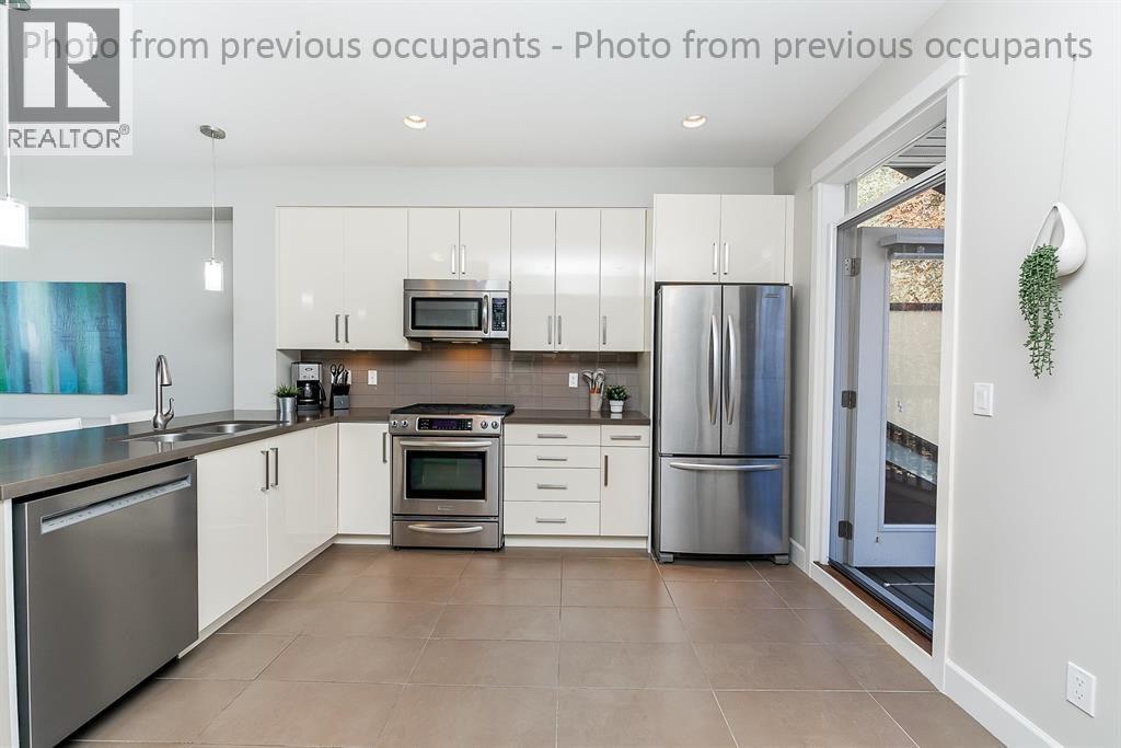 3 3431 Galloway Avenue, Coquitlam, British Columbia  V3E 0G8 - Photo 9 - R3114611