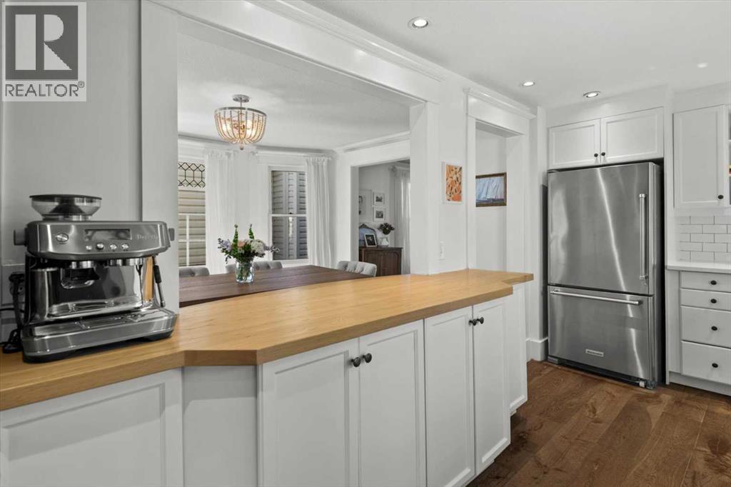 809 15 Street NW, Calgary, Alberta  T2N 2B3 - Photo 12 - A2303923